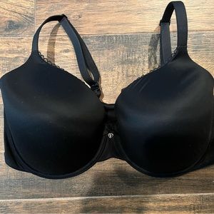 Victoria’s Secret Body by Victoria wired bra. Black. Size 42DD.